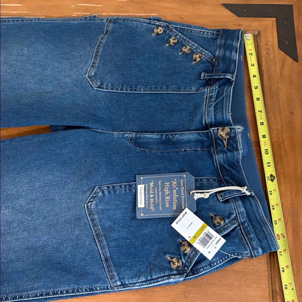 Democracy Nwt Absolution High Rise Relaxed Jeans Size 14 — image 5 of 8